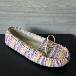 Minnetonka Cally Moccasin Slipper Women 10 Multi Fabric Faux Fur Southwest Print